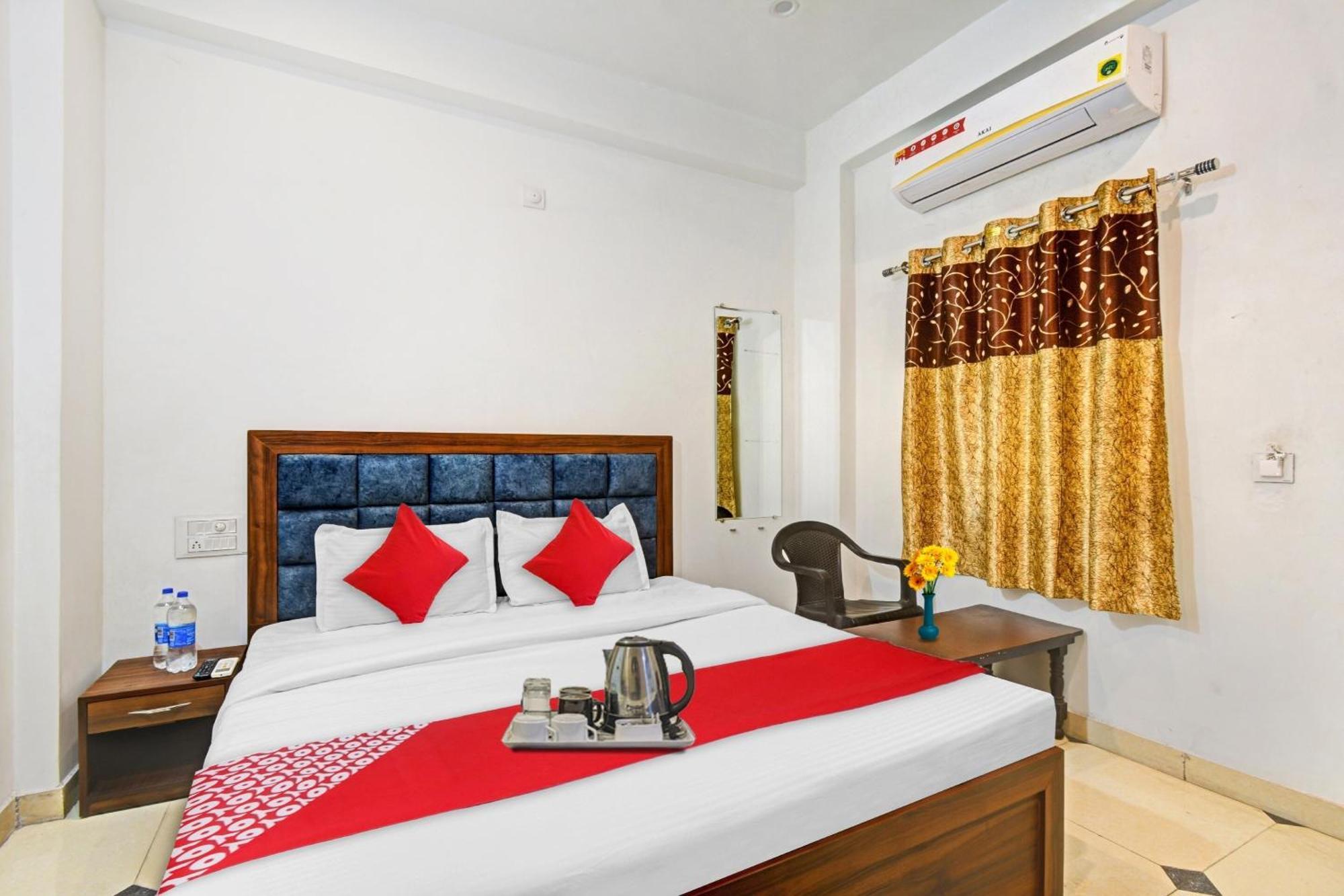 Hotel O Padharo Saa Удайпур Екстер'єр фото